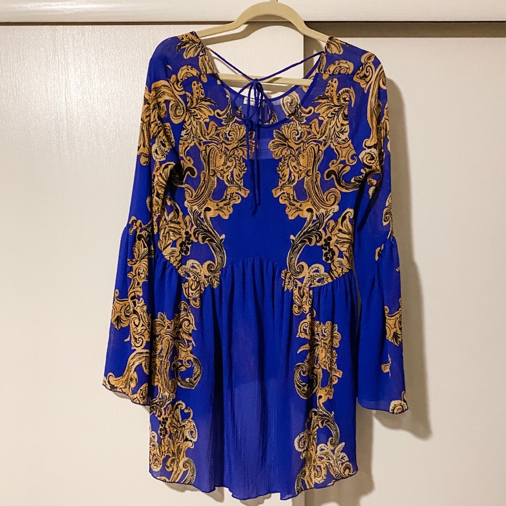 NWT!! Gorgeous Free People tunic. XS.